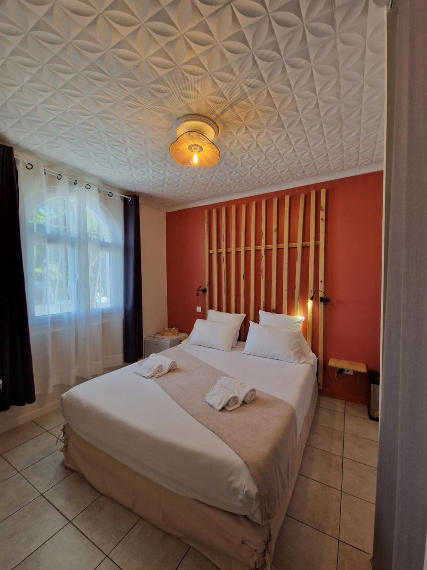 Hotel Le Cosy Saint Aygulf Exterior foto